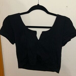 black crop top size L
